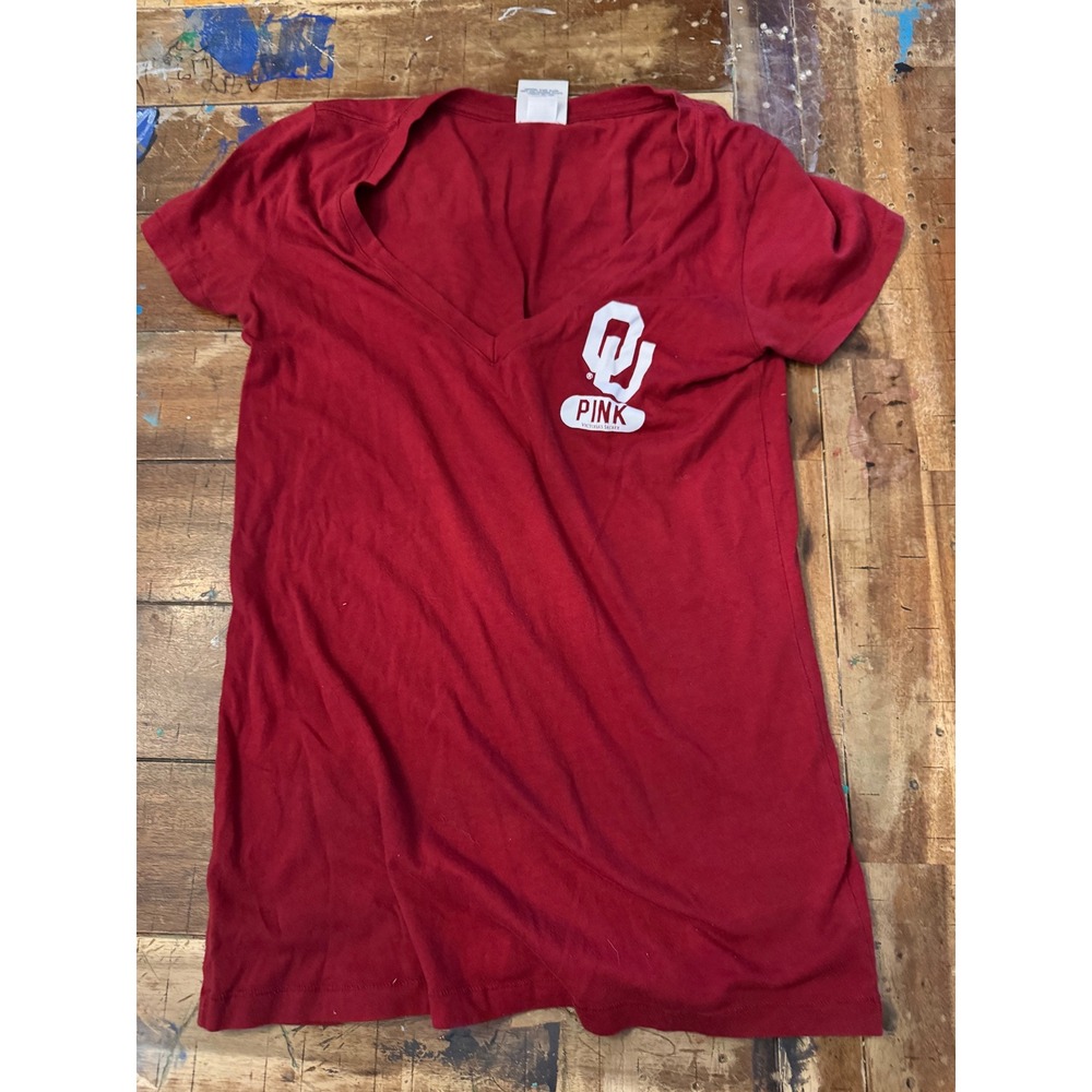 Victoria's Secret PINK Oklahoma Sooners V-Neck T-Shirt Red Animal Print Size M